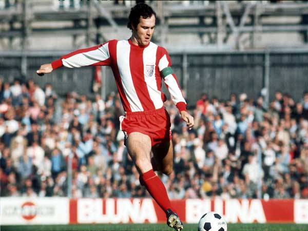 Huyền thoại bóng đá Franz Beckenbauer 