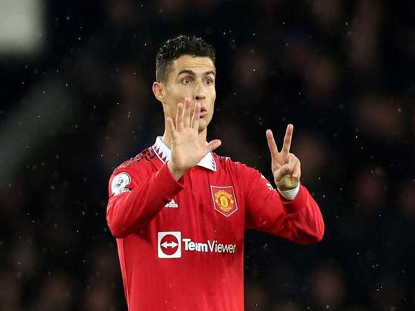 Ronaldo đã có bao nhiêu bàn thắng trong sự nghiệp thi đấu?